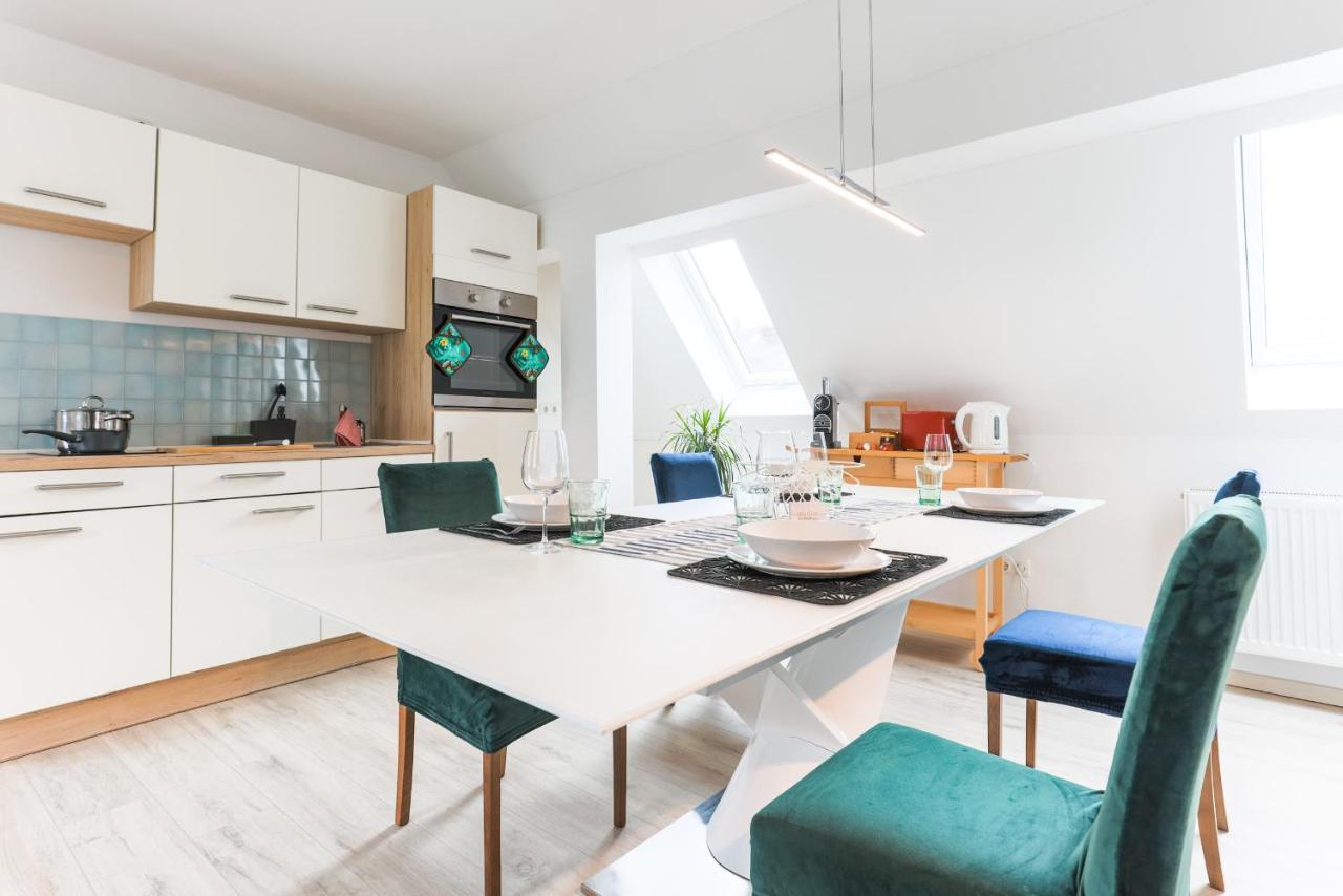 Arbio I Cozy Apartments Augsburg-Lechhausen מראה חיצוני תמונה