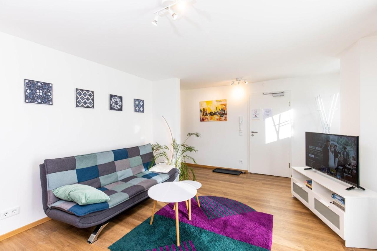Arbio I Cozy Apartments Augsburg-Lechhausen מראה חיצוני תמונה